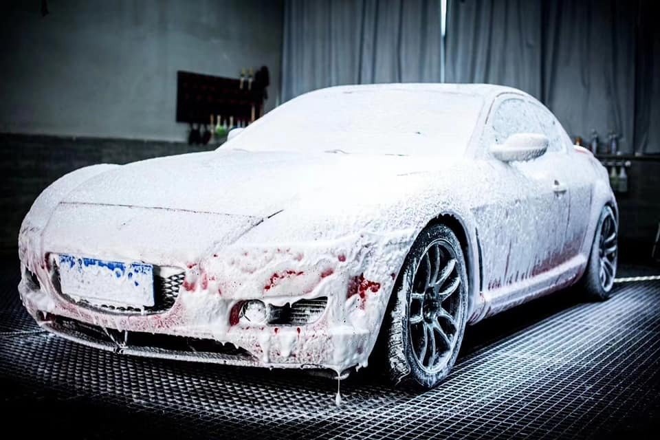 Bath & Body Extreme Snow Foam Shampoo - Image 4