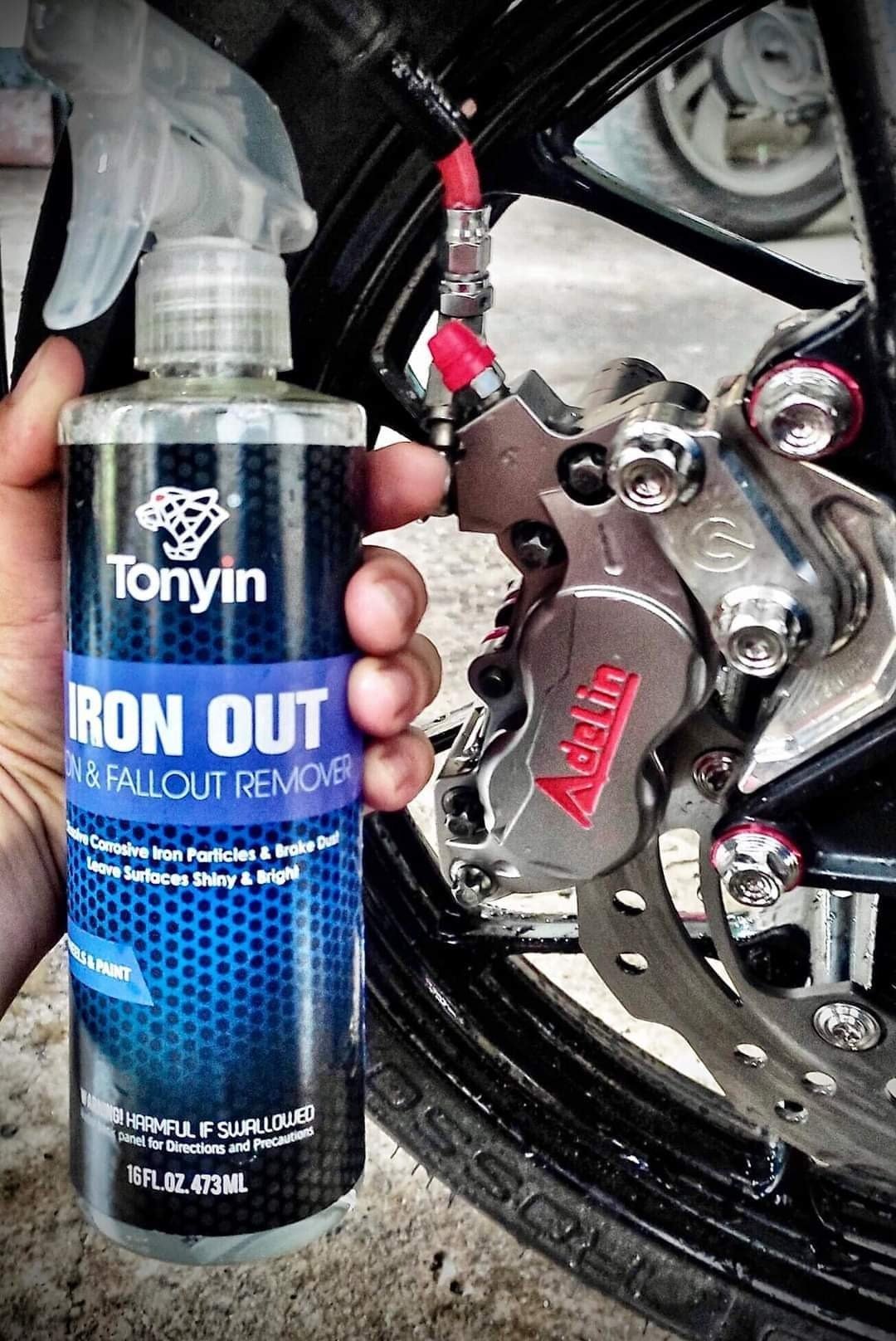 pH-Balanced Iron Remover for Wheels & Paint - Image 5
